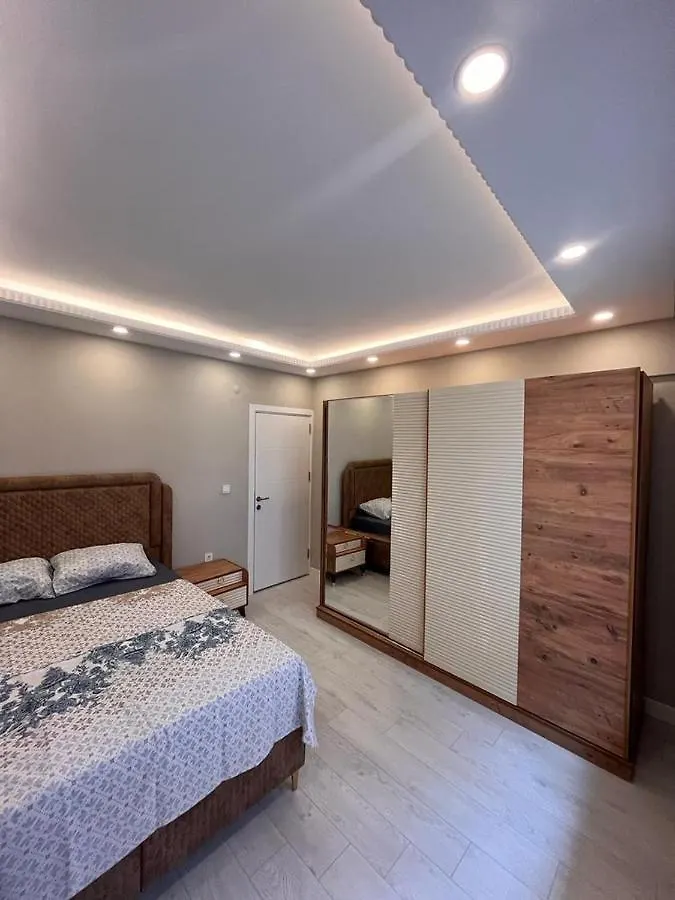Muhtesem Konumda Somineli Lux Daire Lägenhet Istanbul