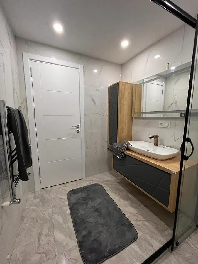 Muhtesem Konumda Somineli Lux Daire Lägenhet Istanbul