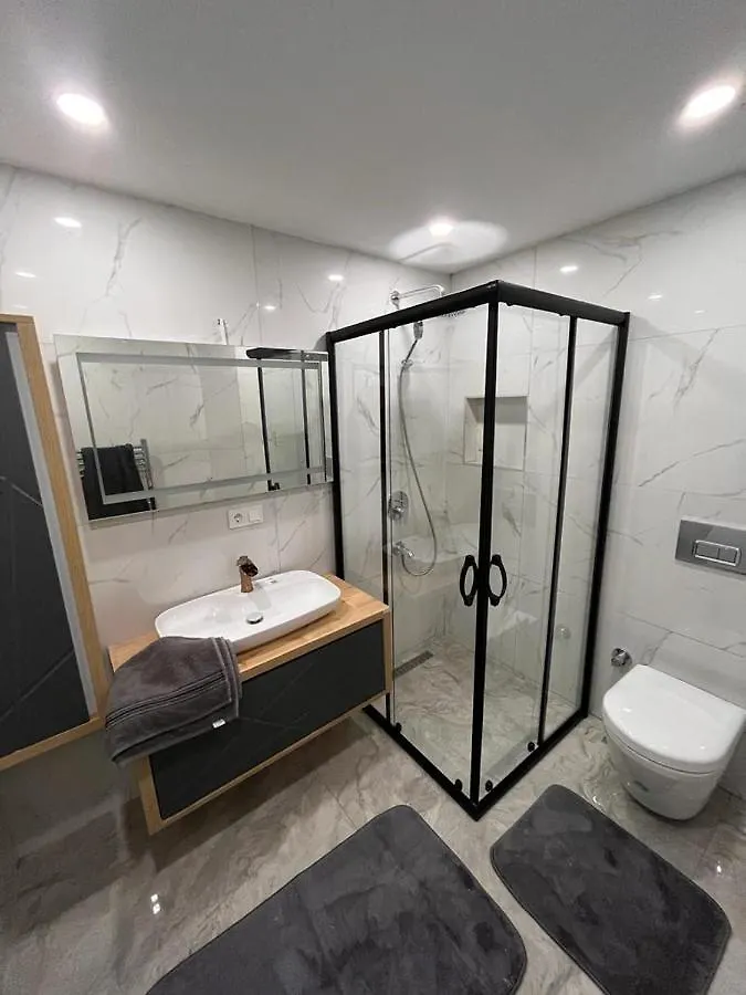 Muhtesem Konumda Somineli Lux Daire Apartment Istanbul