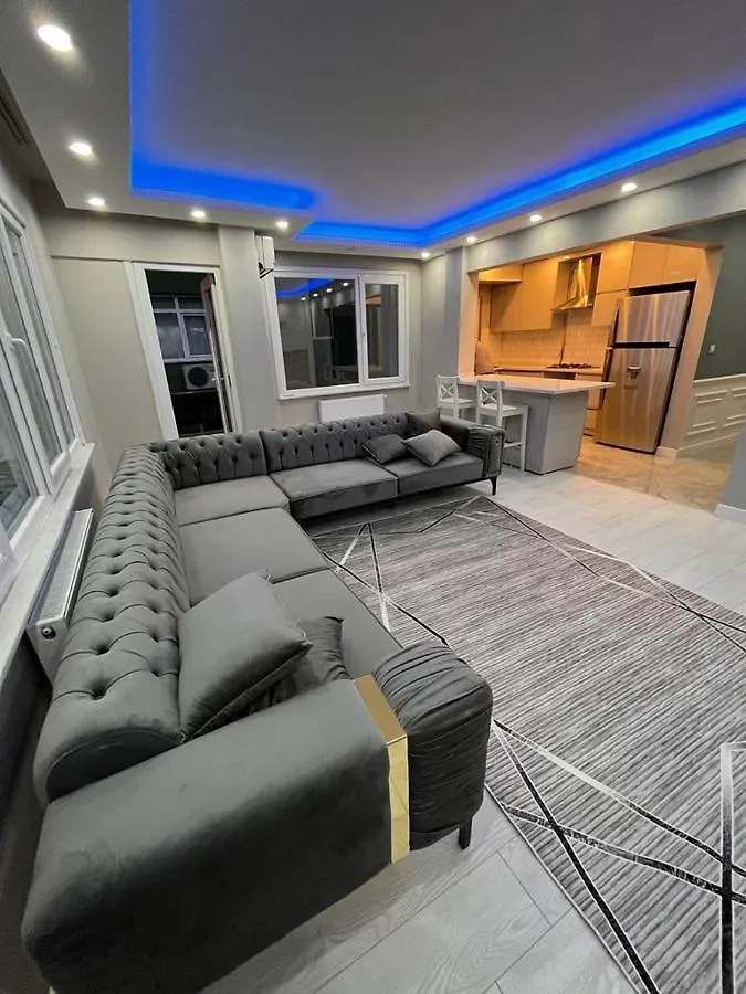 Muhtesem Konumda Somineli Lux Daire Apartment Istanbul Turkey