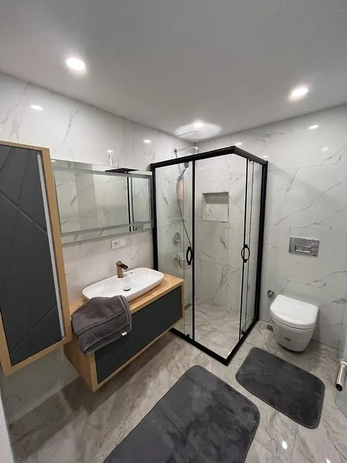 Muhtesem Konumda Somineli Lux Daire Apartment Istanbul